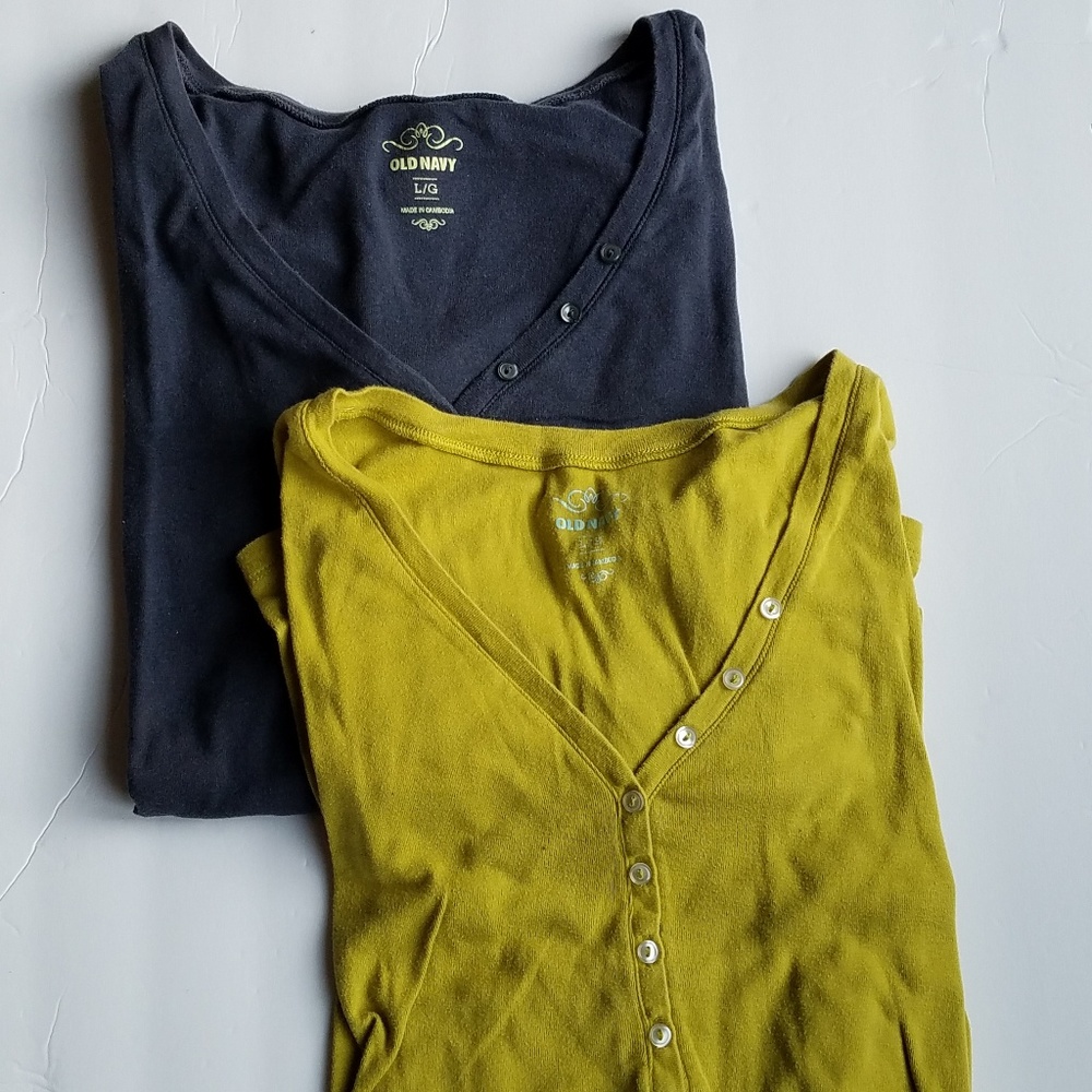 🍁Clearance🍁Old Navy Long Sleeve Tee with Buttons